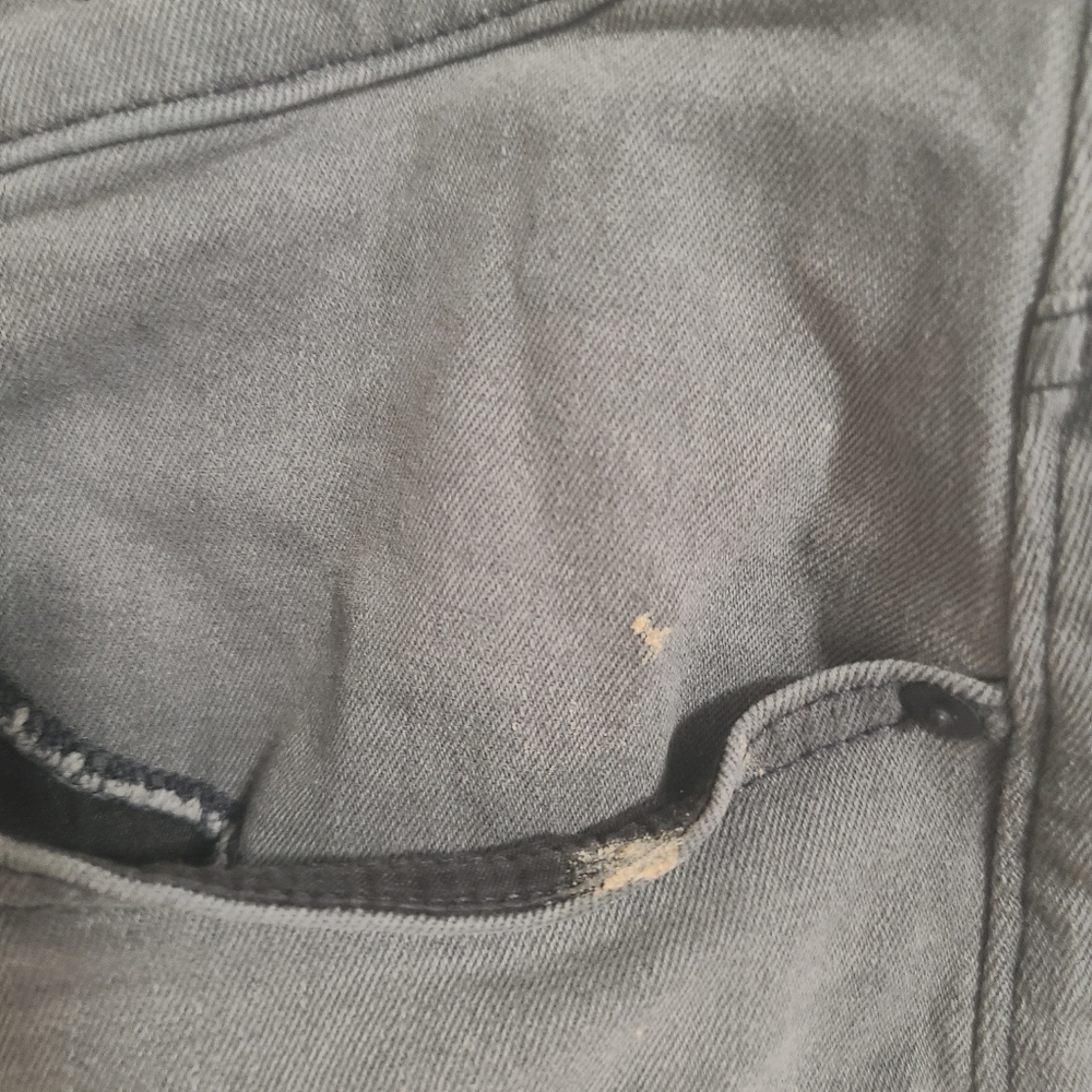 Madewell Gray High Rise Denim Shorts - Picture 4 of 9